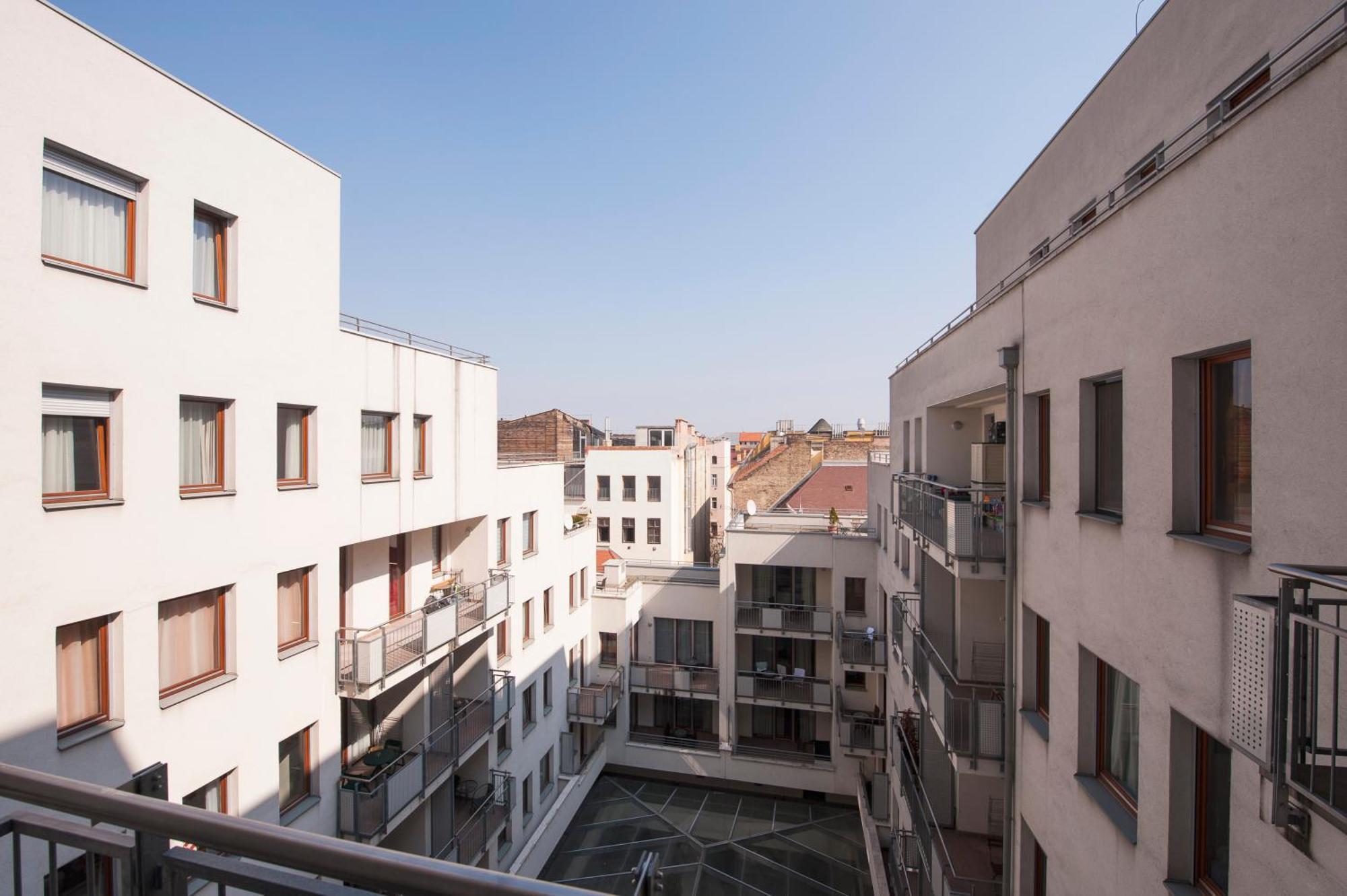 Central Passage Urban Nest بودابست المظهر الخارجي الصورة